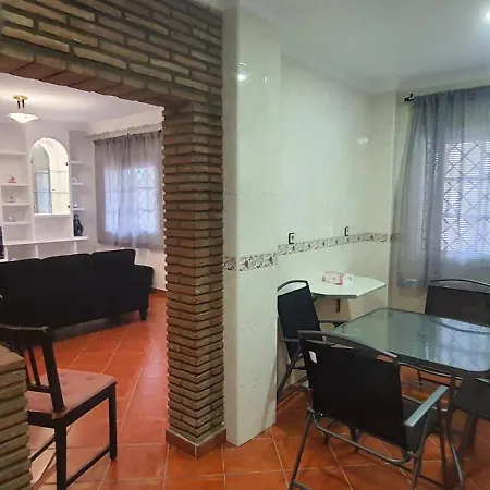 Uf House Appartamento Málaga